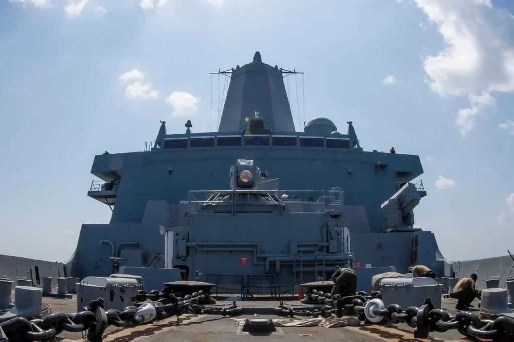 Naval warships can deliver large amounts of laser power. Photo: US Navy