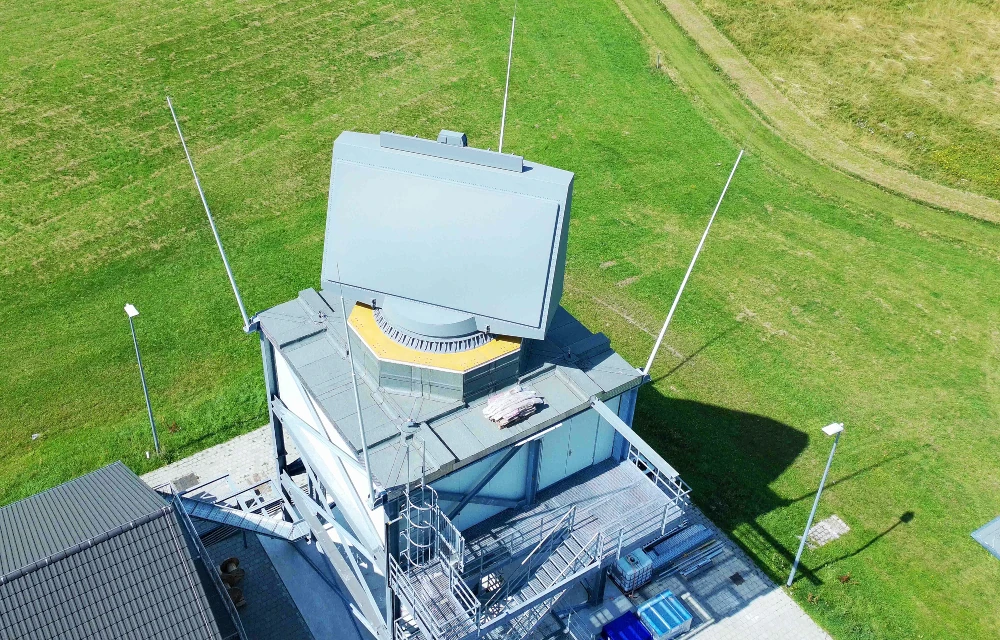 Ballistic Missile Defence: long-range radar system