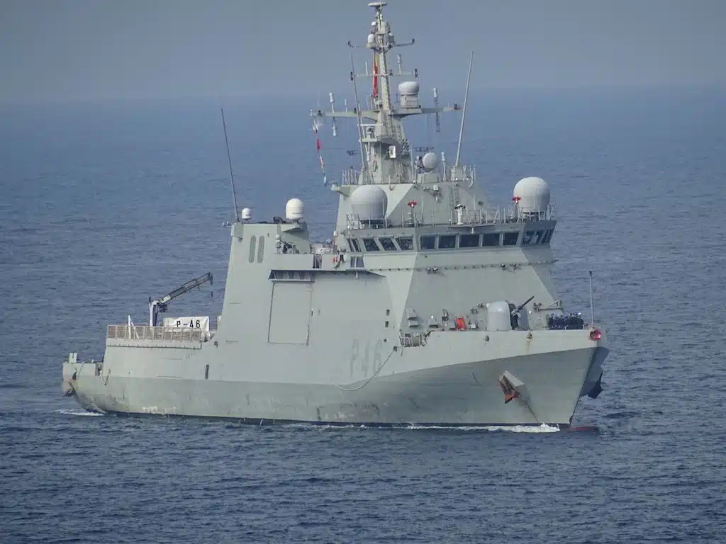 The basic crew of the Meteoro class offshore patrol vessel SPS Furor (P 46), pictured here at the port of Almería, consists of 50 men and women, which is reinforced during deployment to a total of 78 people on board. Photo: Spanish Navy