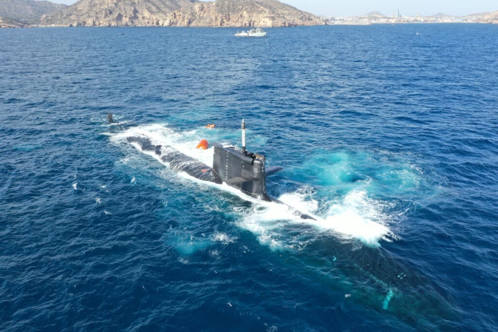 The first S-80 attack submarine, Isaac Peral (S 81), conducted her first diving experiment in February 2023.